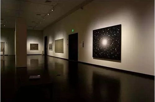 燈光在展廳設計中如何運用的？></a>
					</div>
					<div   id=